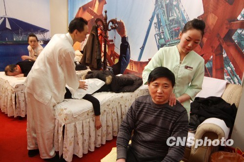 �㯟��Ħ�M�y(t��ng)һ��(bi��o)��(zh��n)���l(f��)���h ����"�z�^����(bi��o)"��